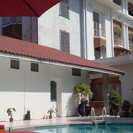 Yuzana Garden Hotel Rangun Kültér fotó