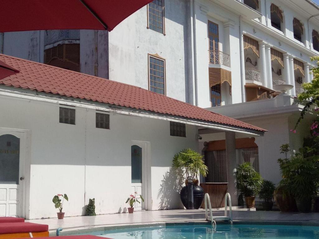 Yuzana Garden Hotel Rangun Kültér fotó