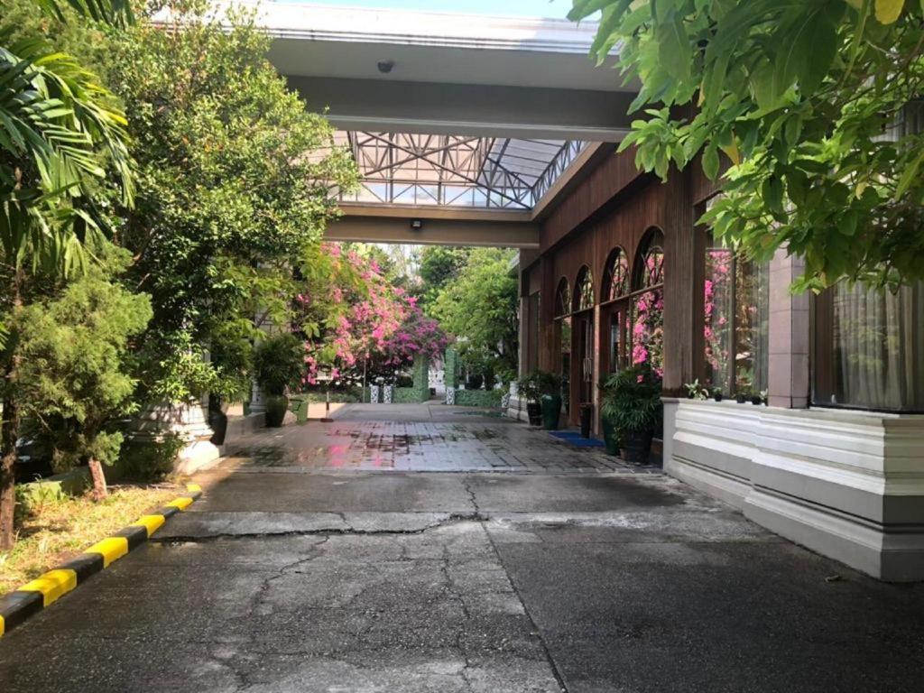 Yuzana Garden Hotel Rangun Kültér fotó