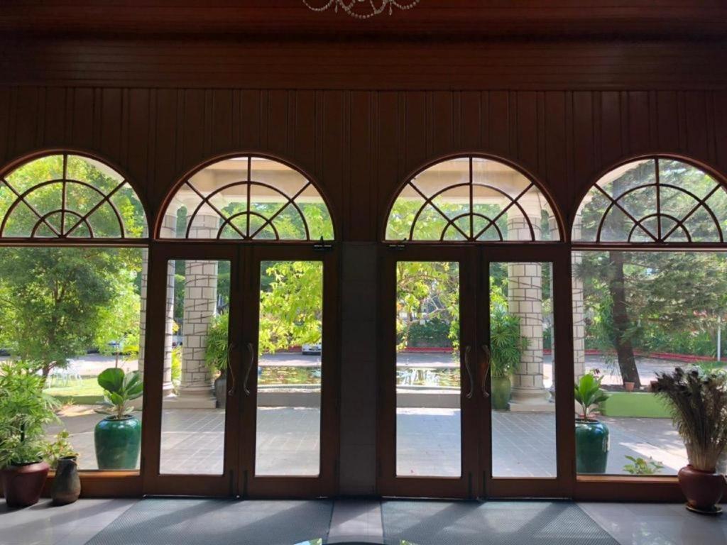 Yuzana Garden Hotel Rangun Kültér fotó
