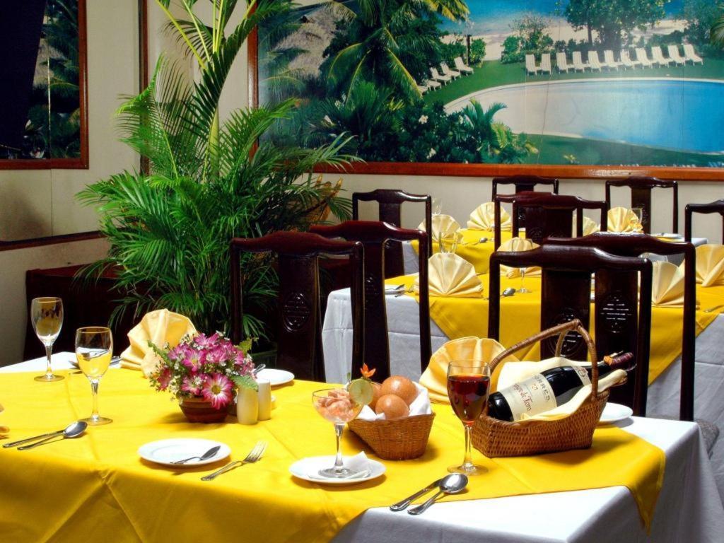 Yuzana Garden Hotel Rangun Kültér fotó