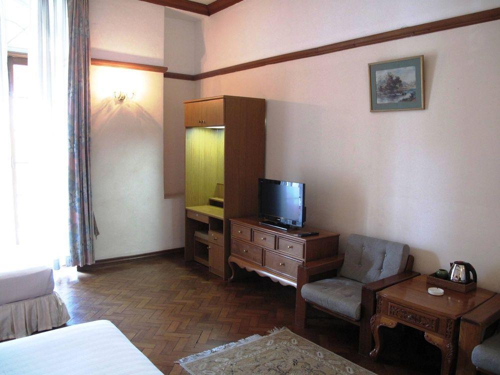 Yuzana Garden Hotel Rangun Kültér fotó