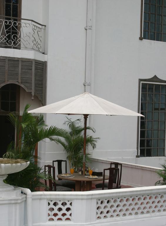 Yuzana Garden Hotel Rangun Kültér fotó